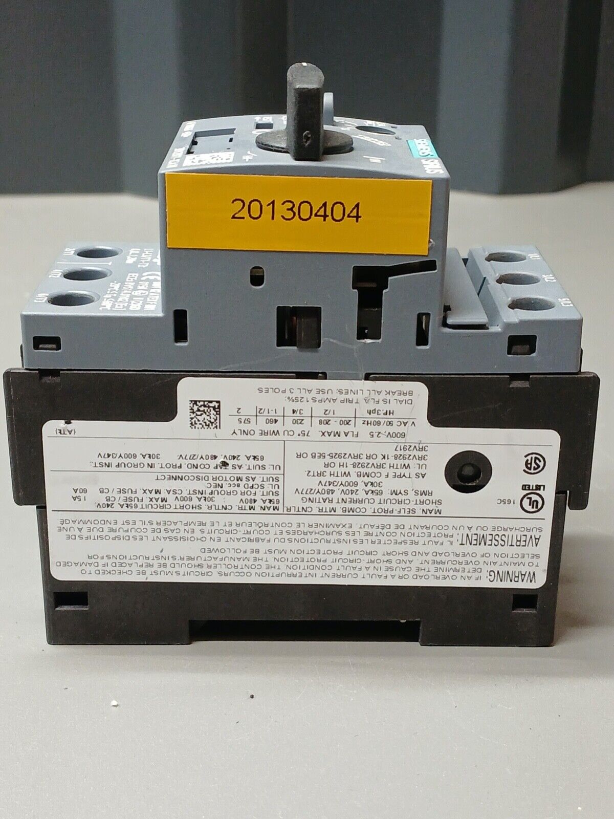 5861872