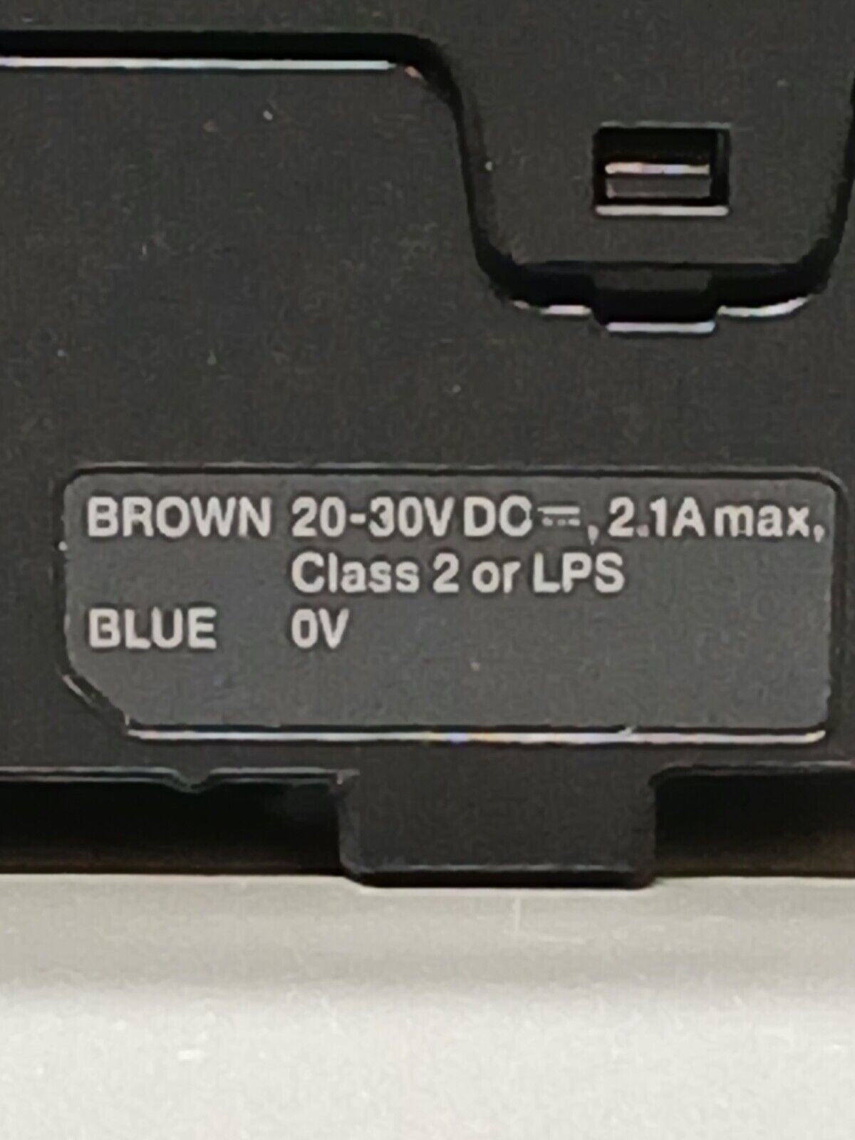 5861846