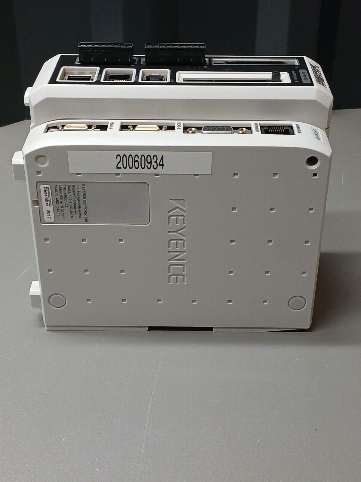 5861814