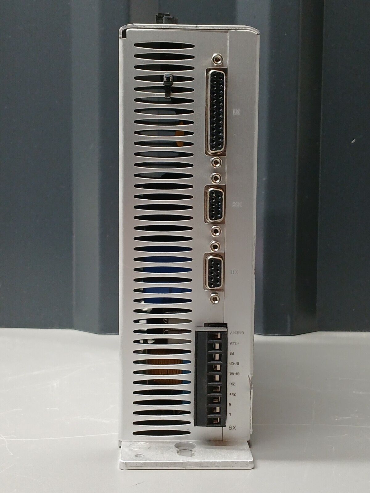 5834844