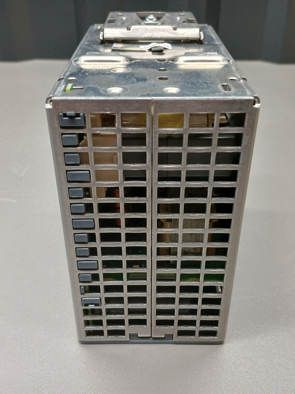 5846686