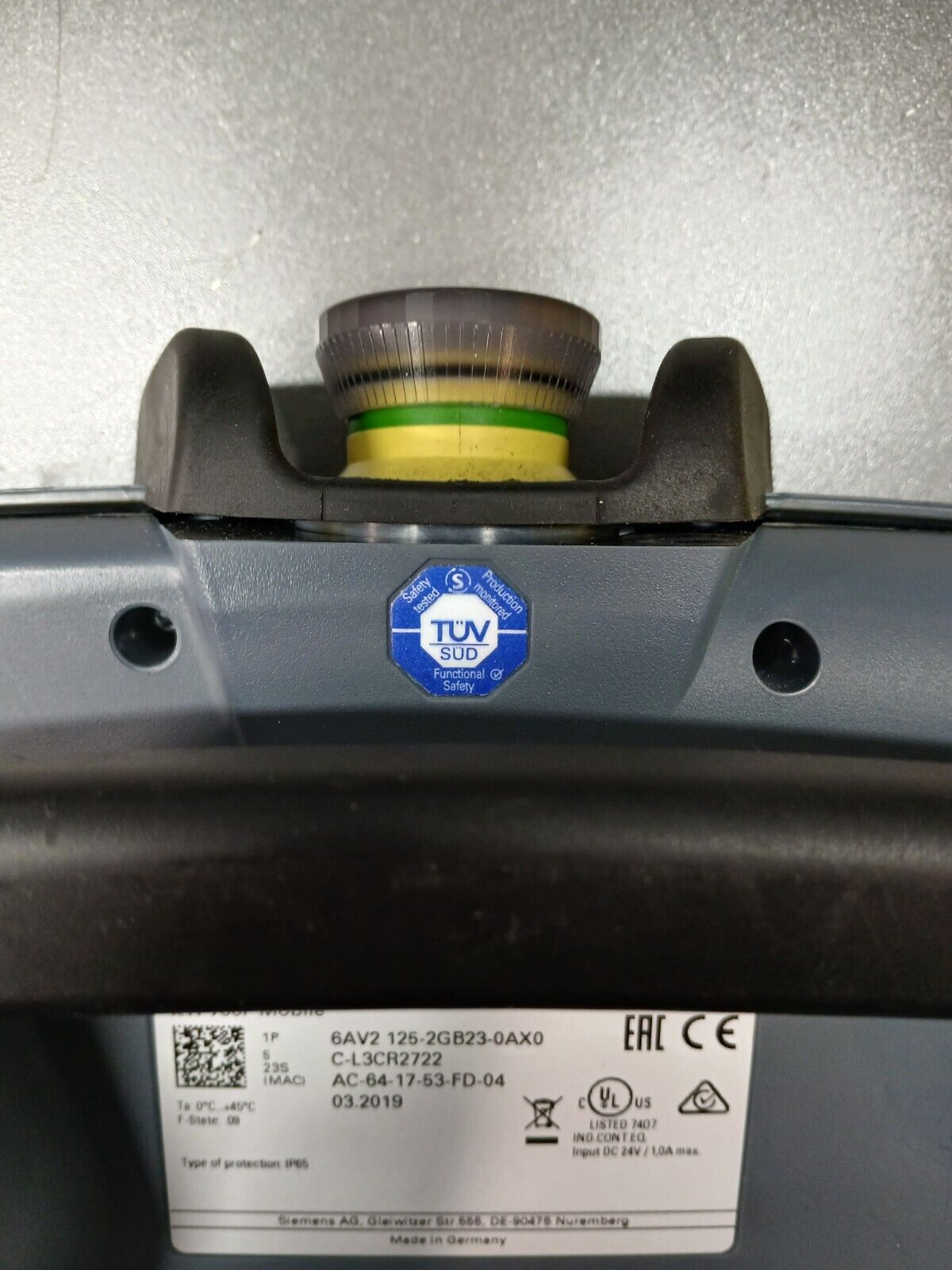 5846702