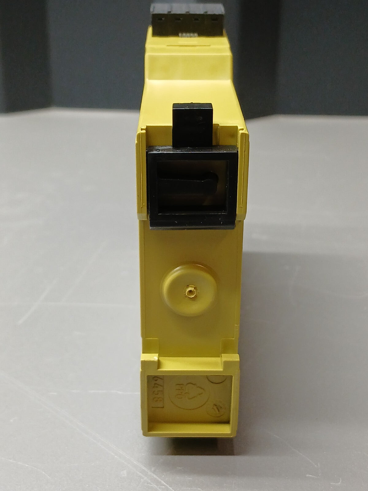 8245045