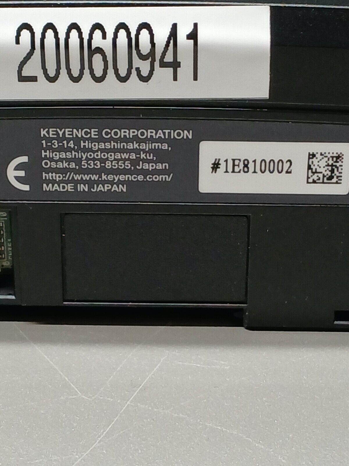 5861846