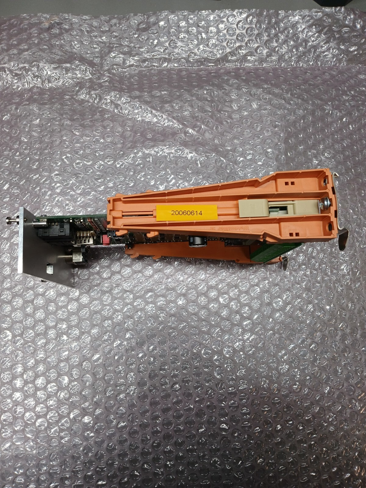 8244996