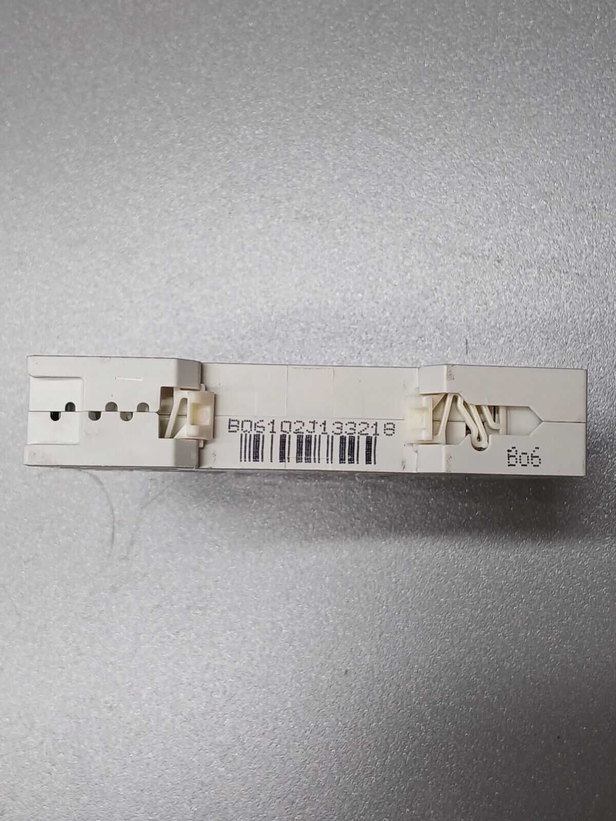5861772