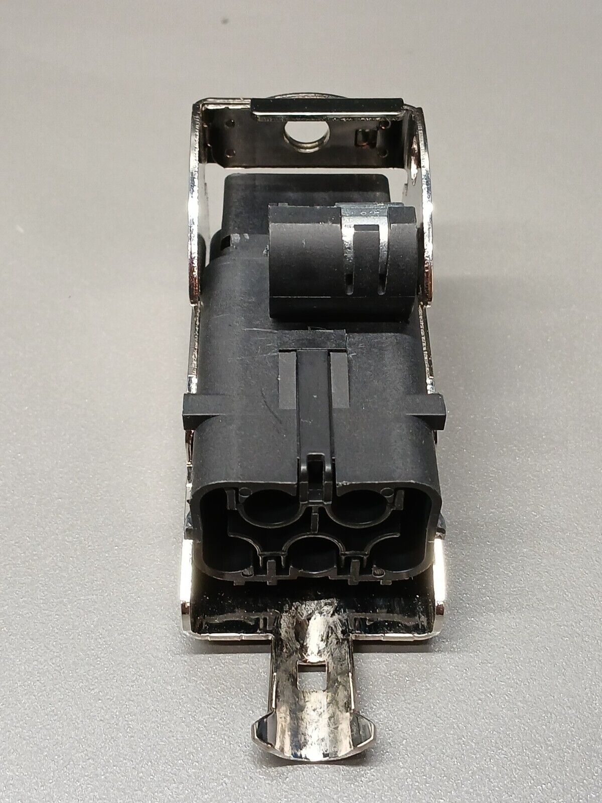 5846703