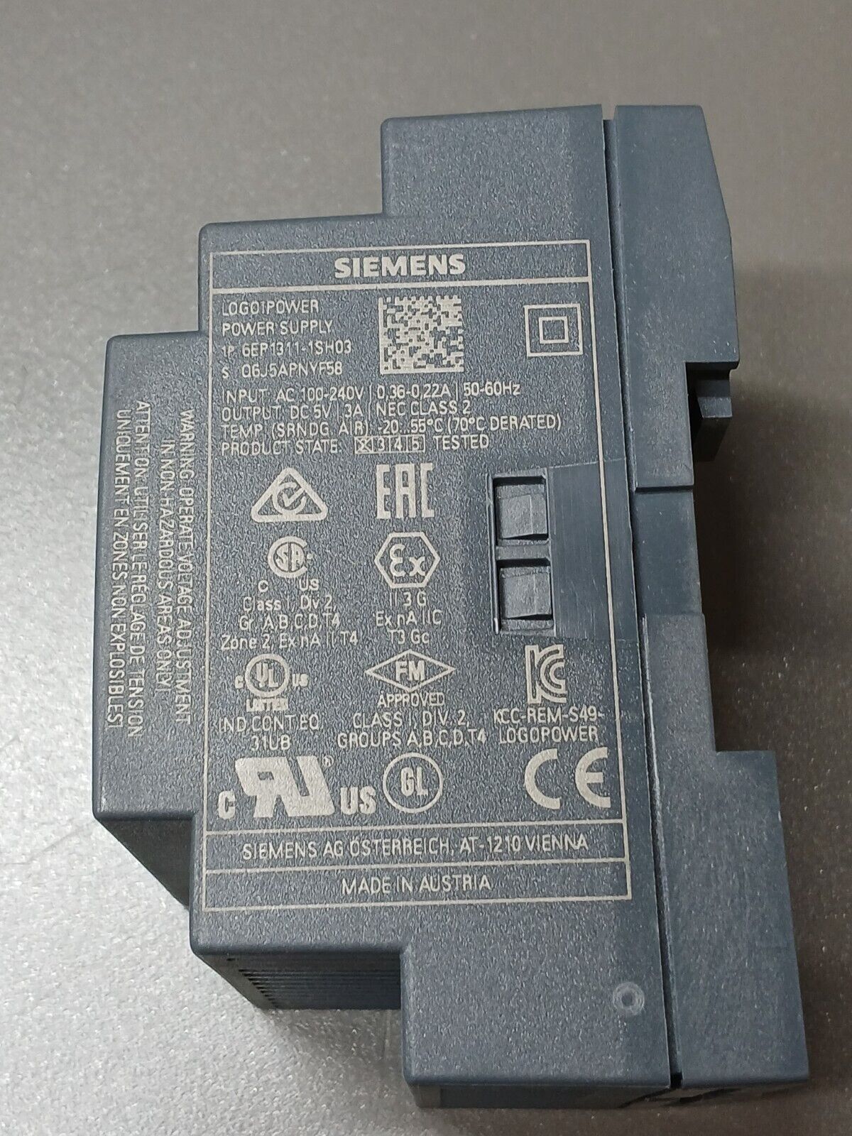 5832458
