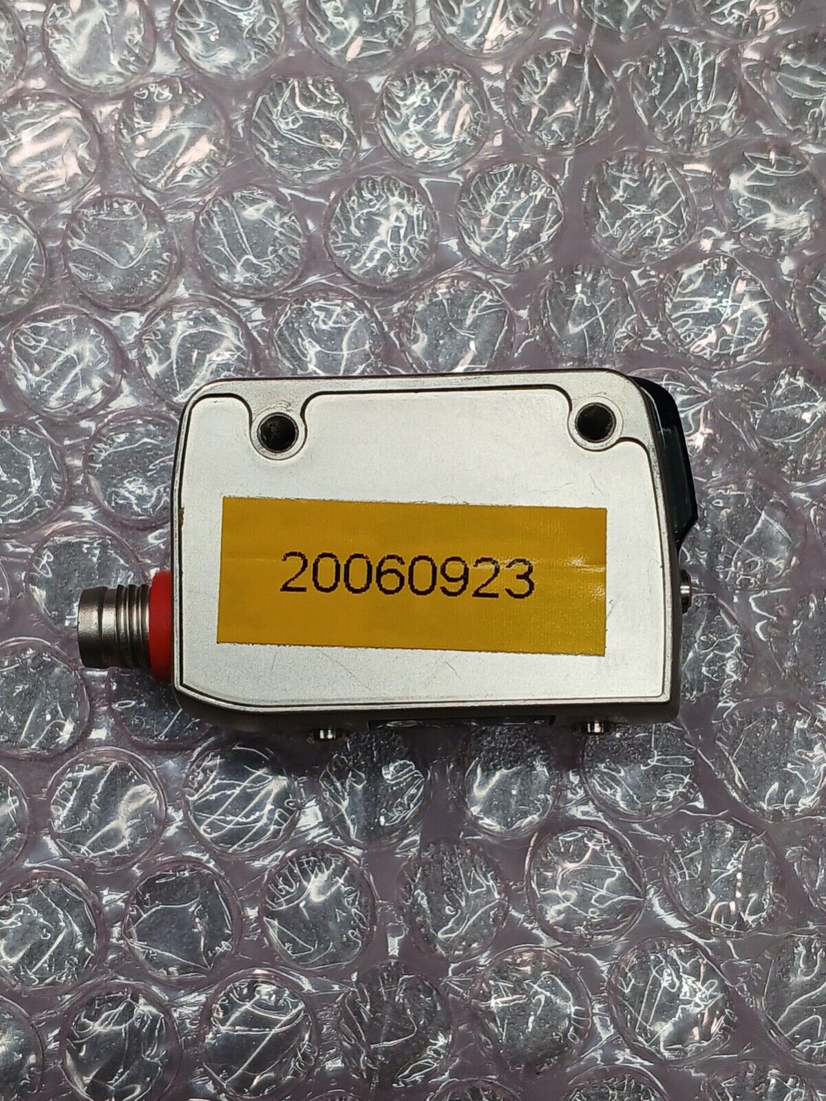 5861781