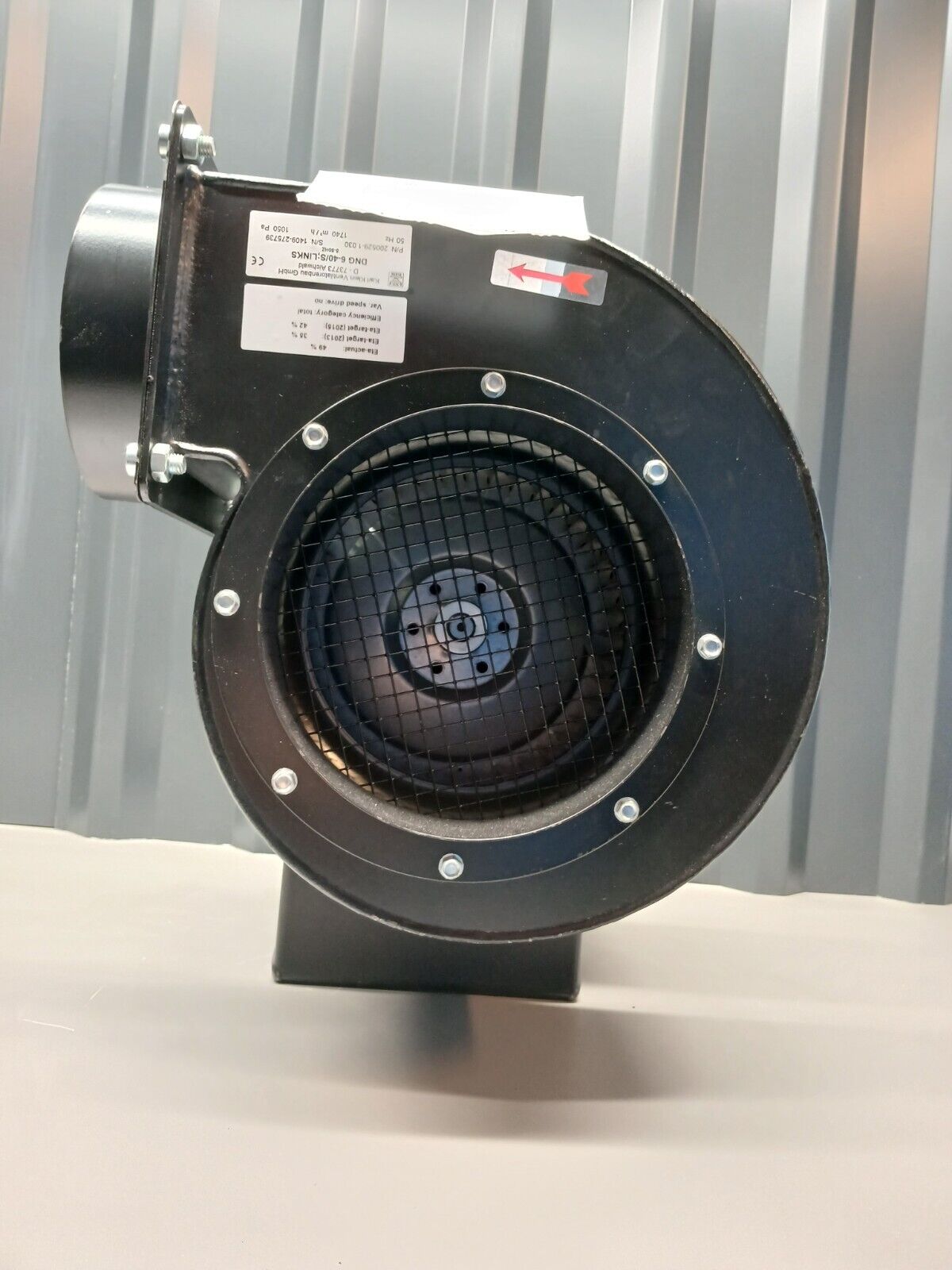 5834900