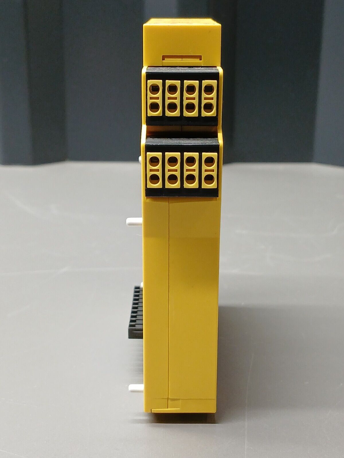 5861876