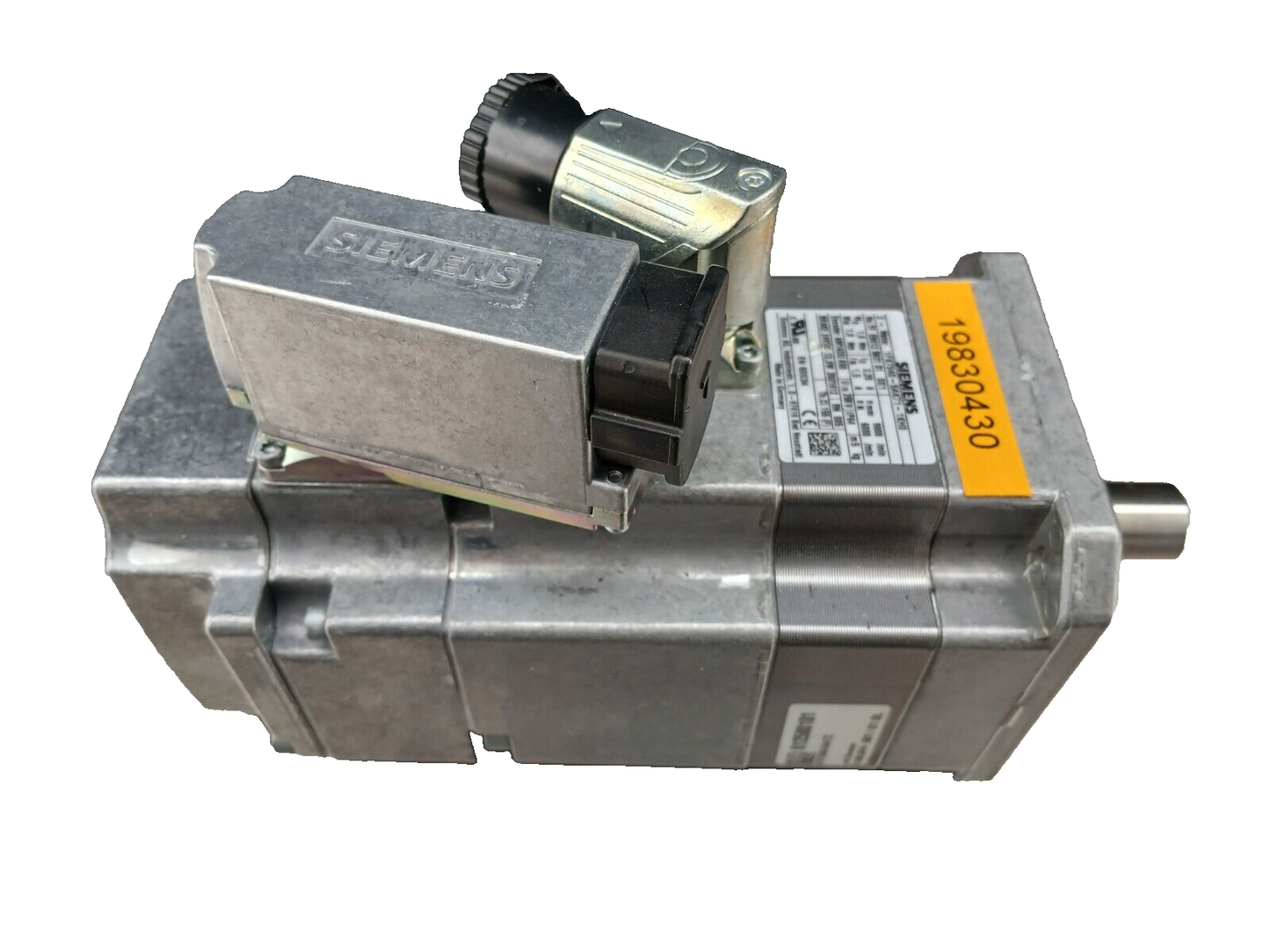 5861824