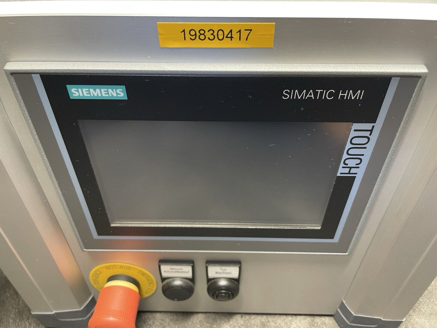 5861792