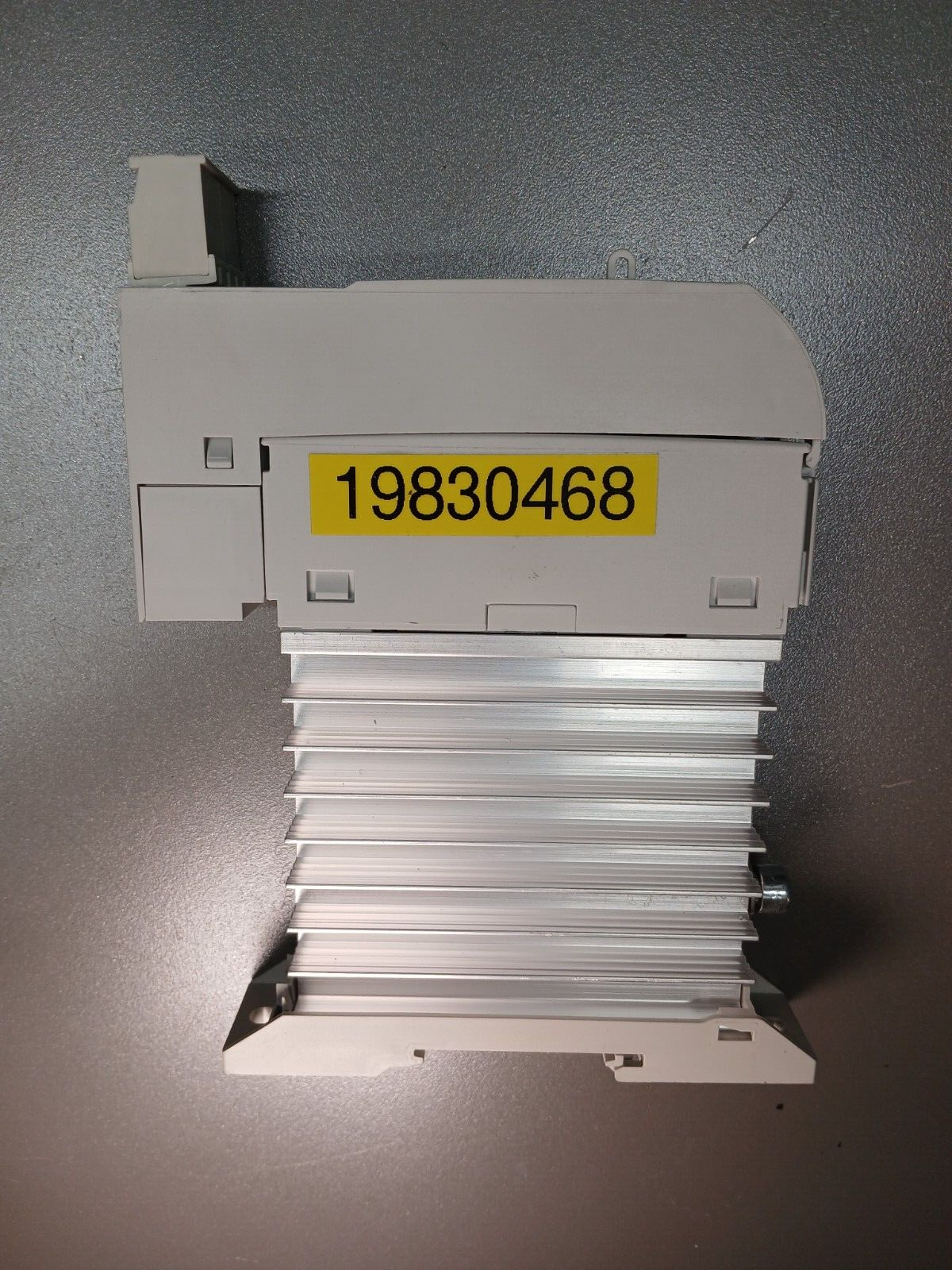 5834811