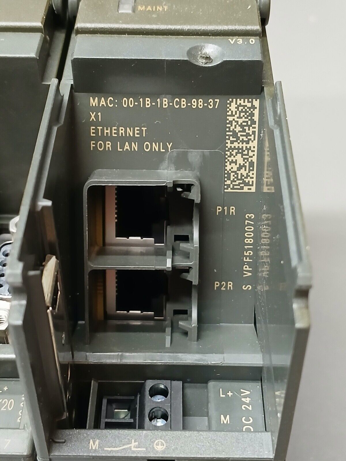 5861871
