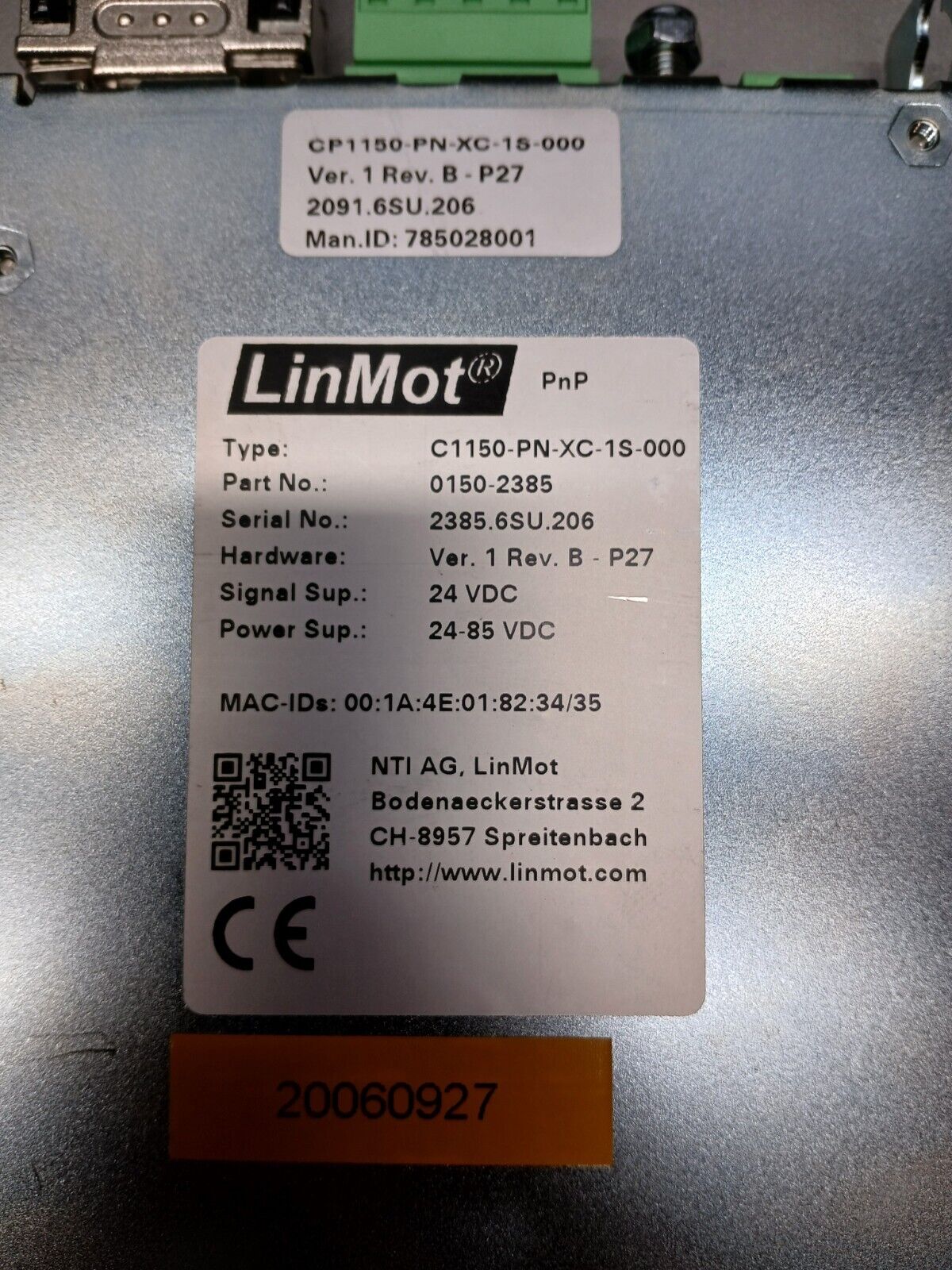 5832448