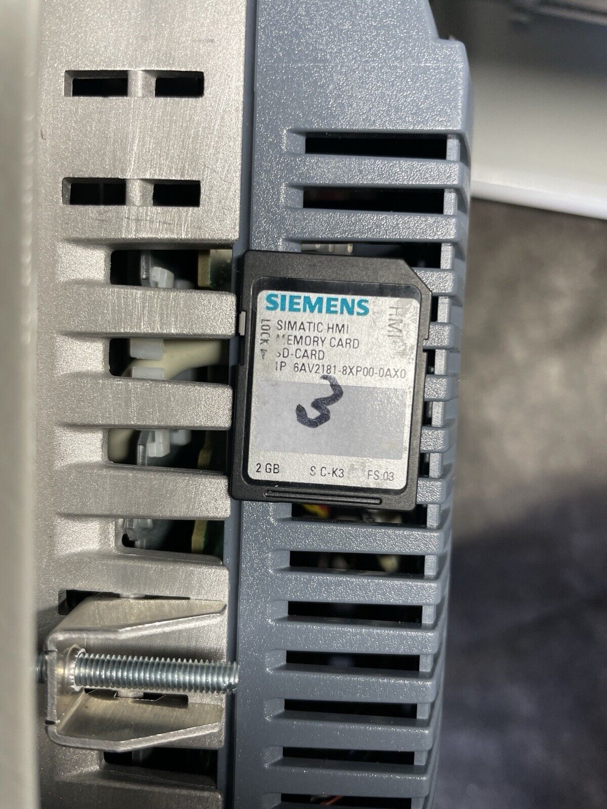 5861792