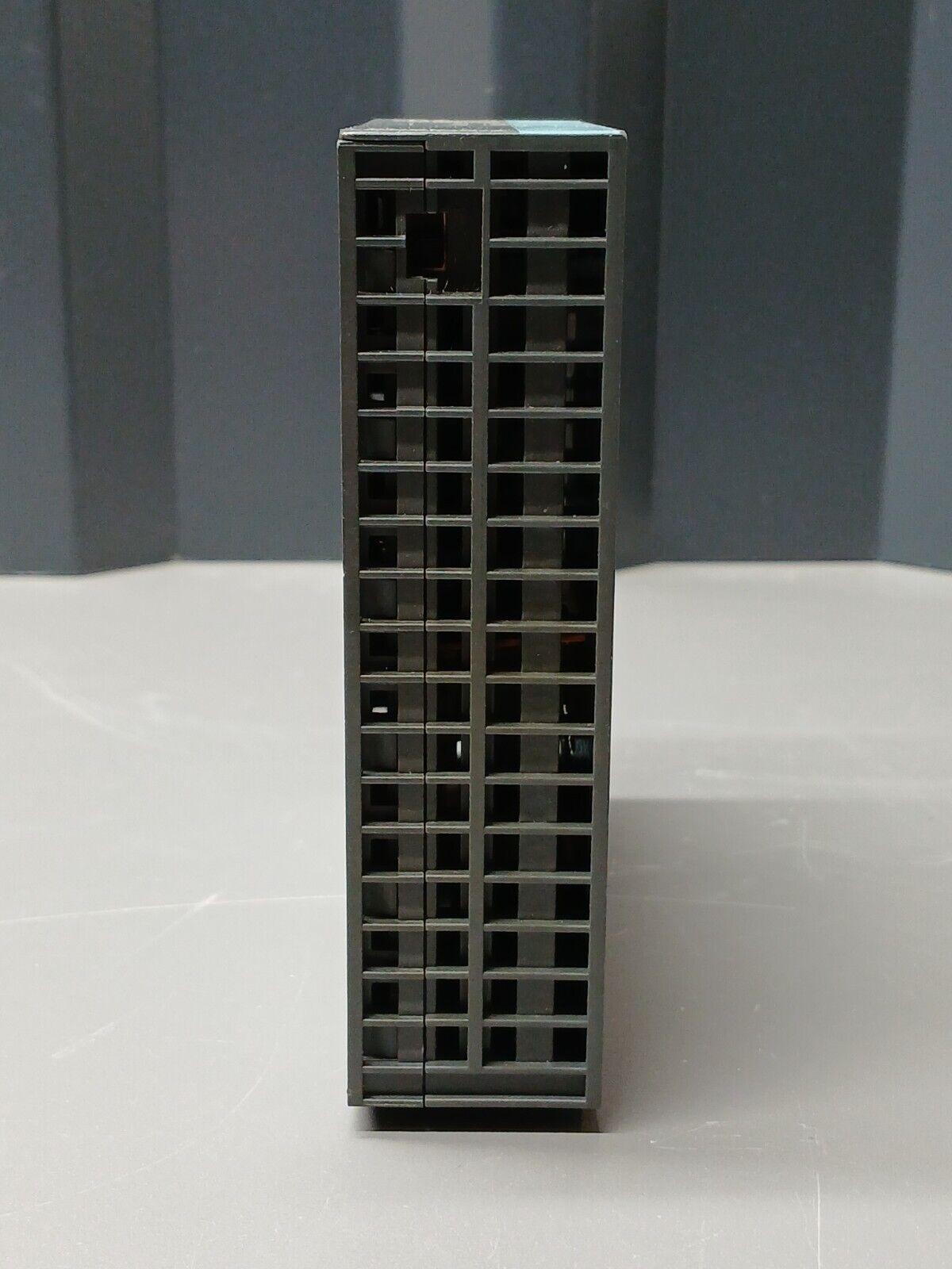 5832449