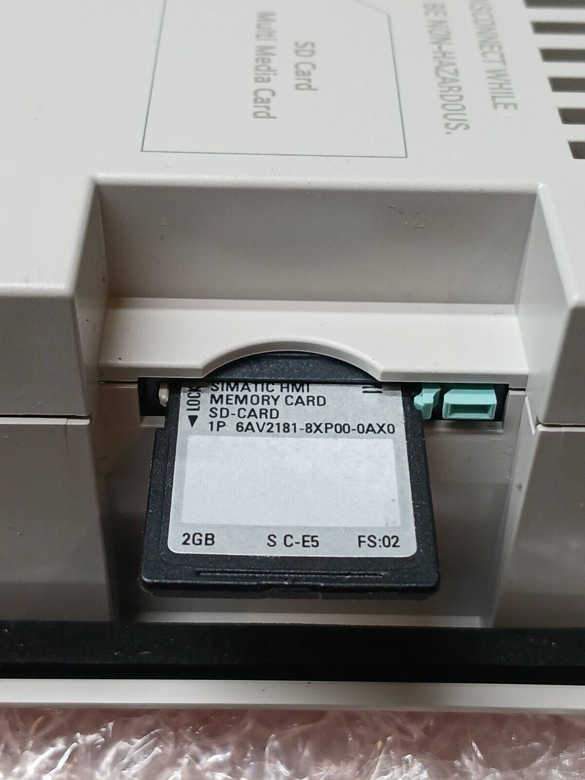 5861869