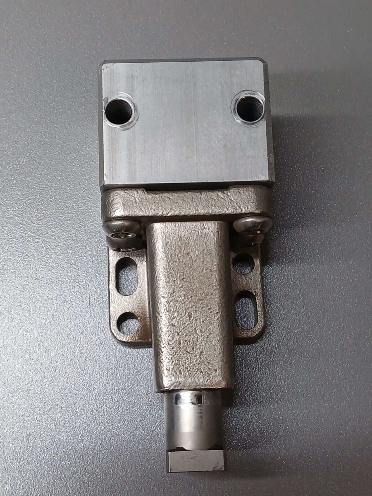 5861843