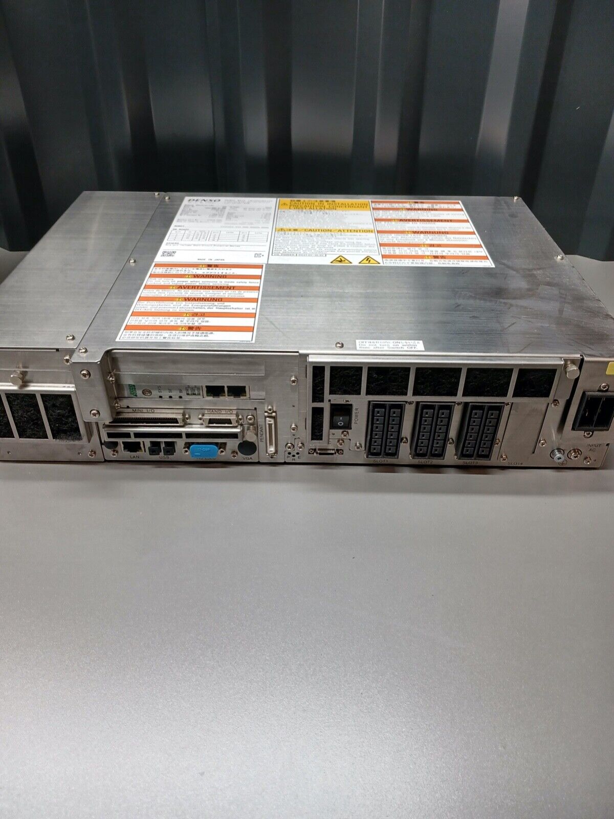 5861779