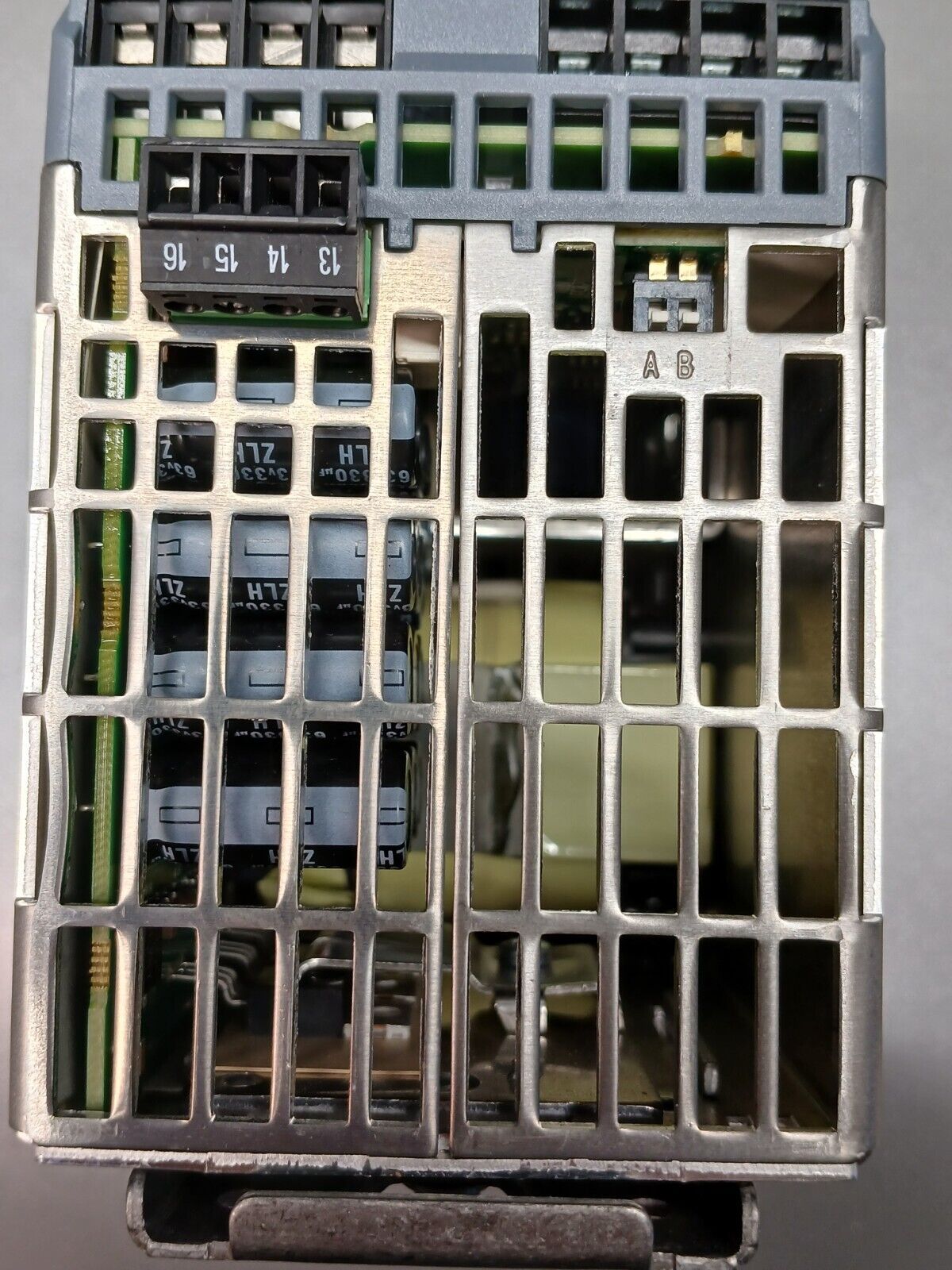 5846696