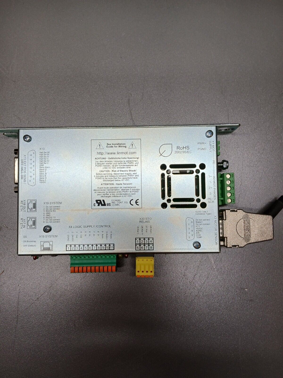 5832448