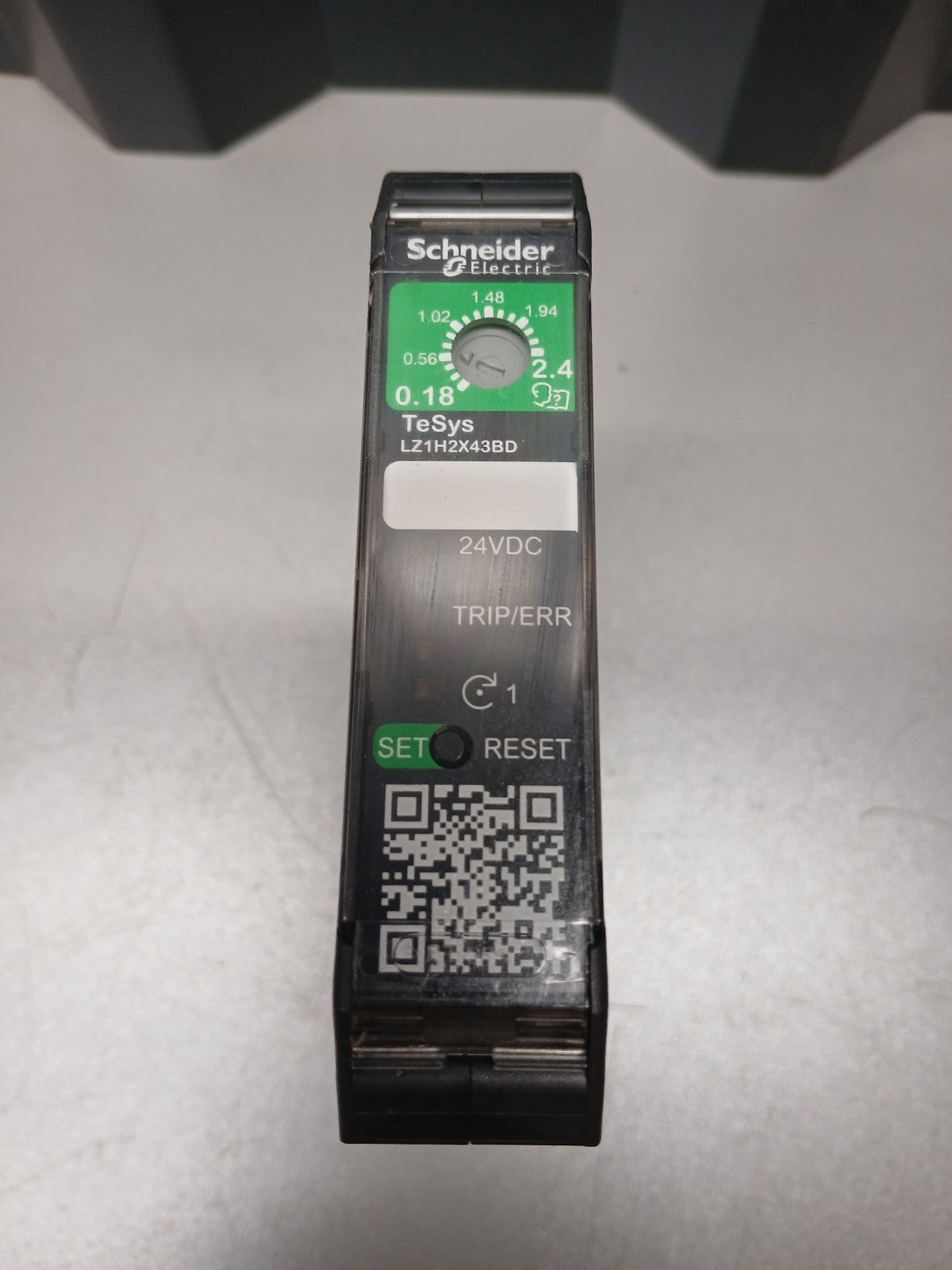 8424001