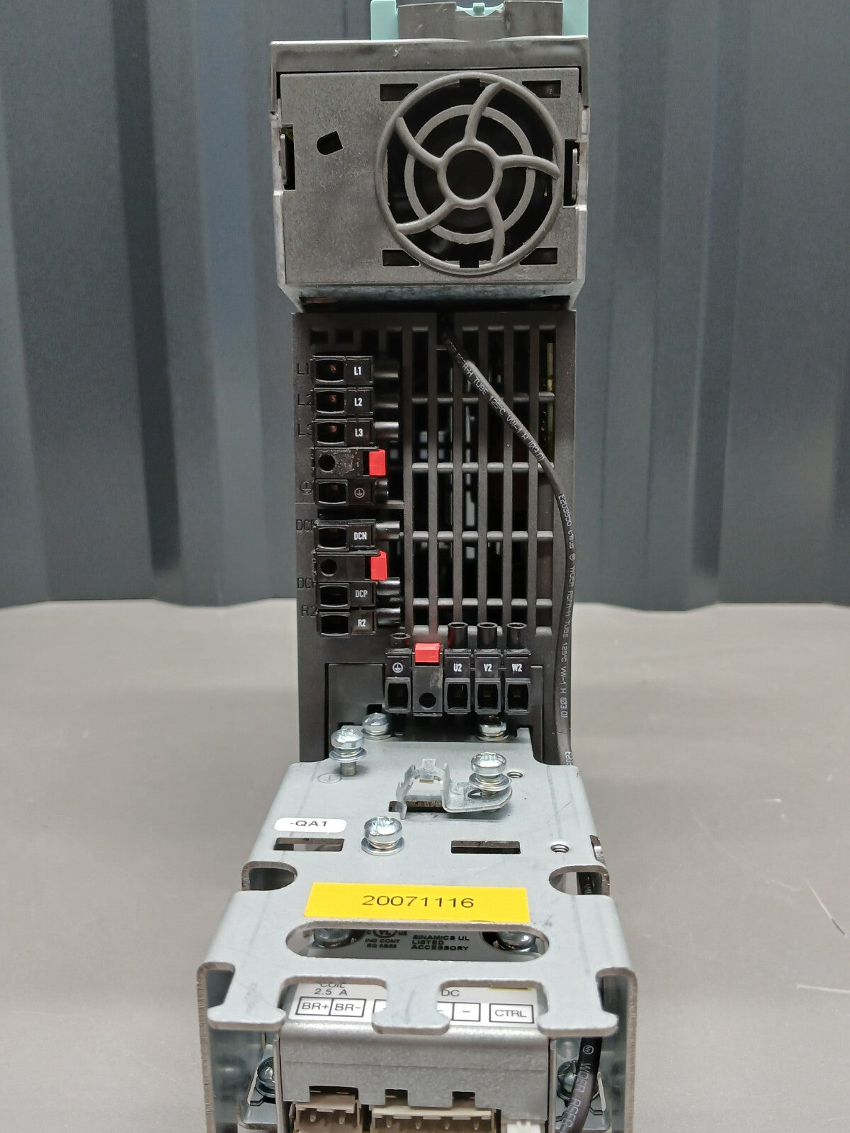 8244787