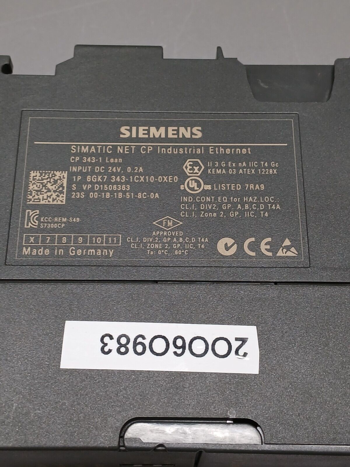 5943403