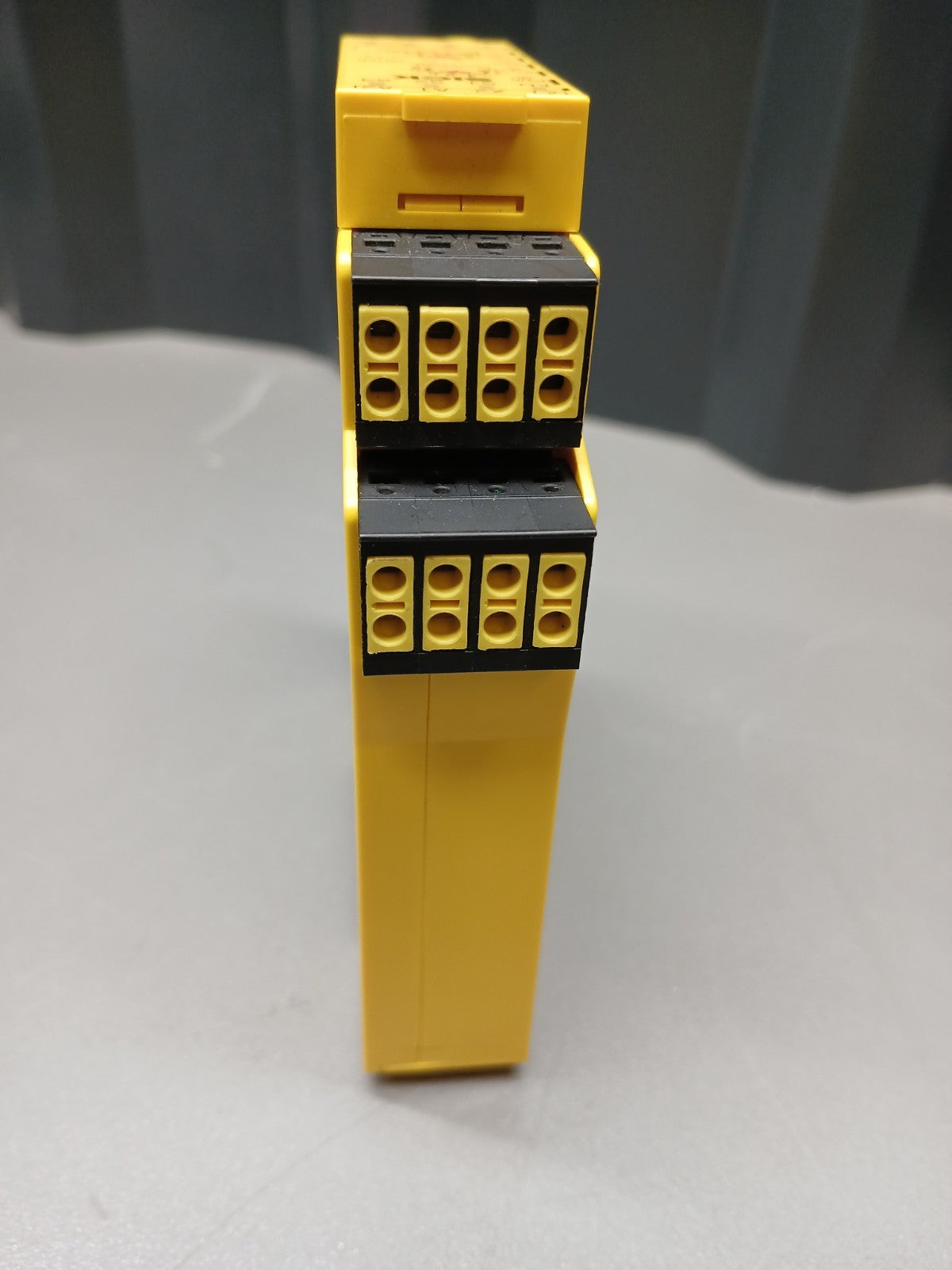 8603501