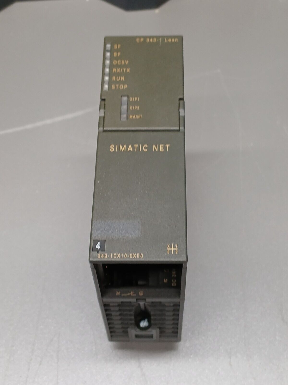 5943403