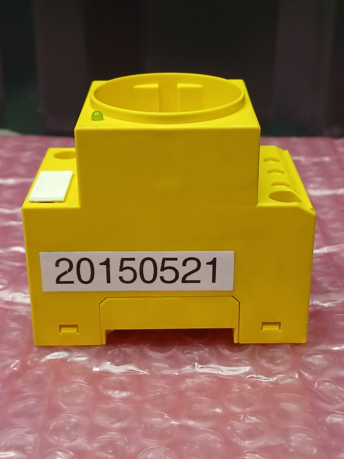 8245121