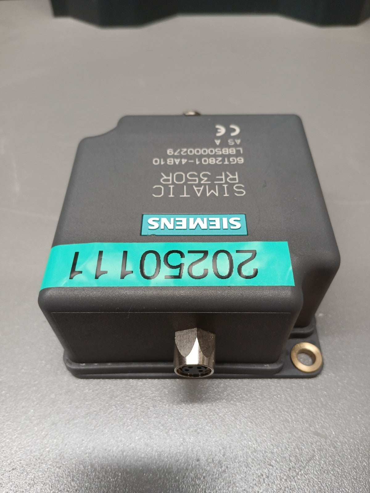 8245059