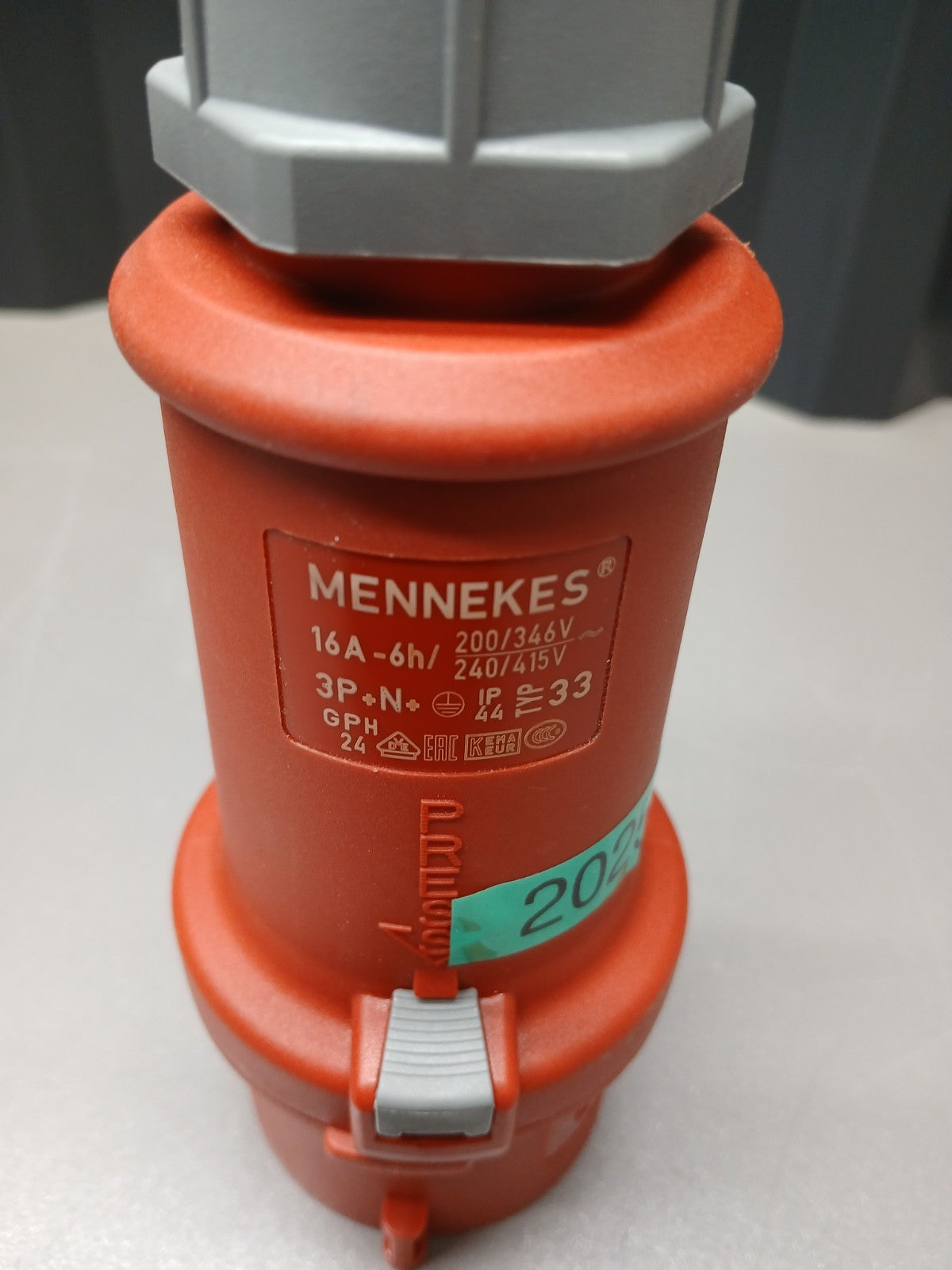 8245064