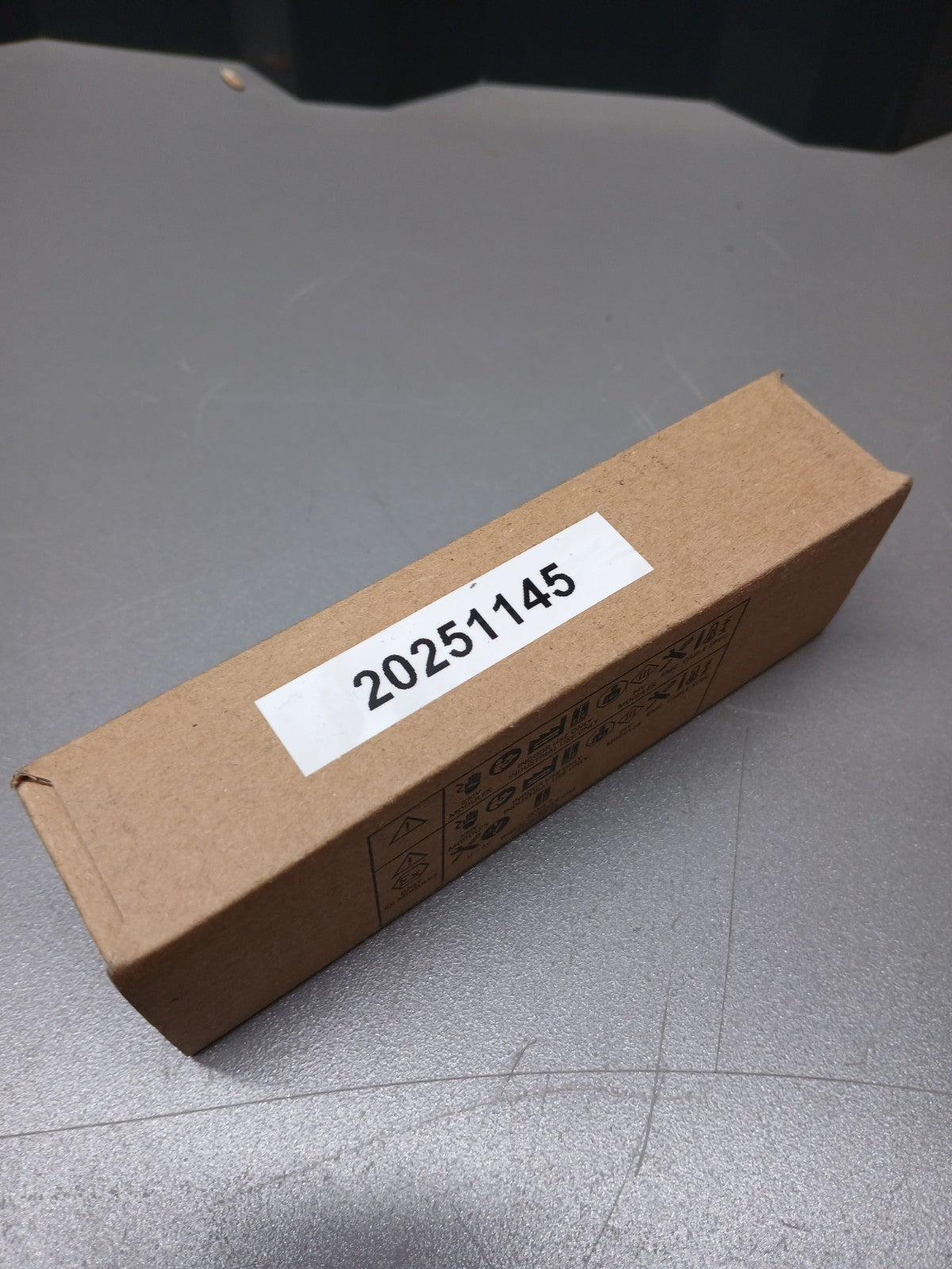 8424002