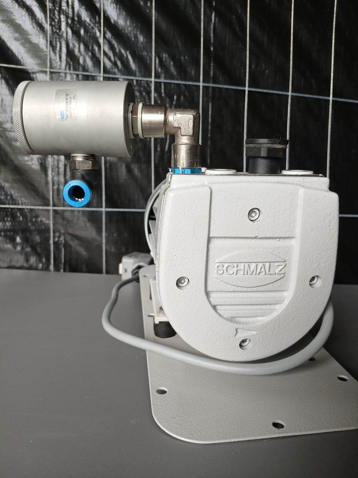 8244988