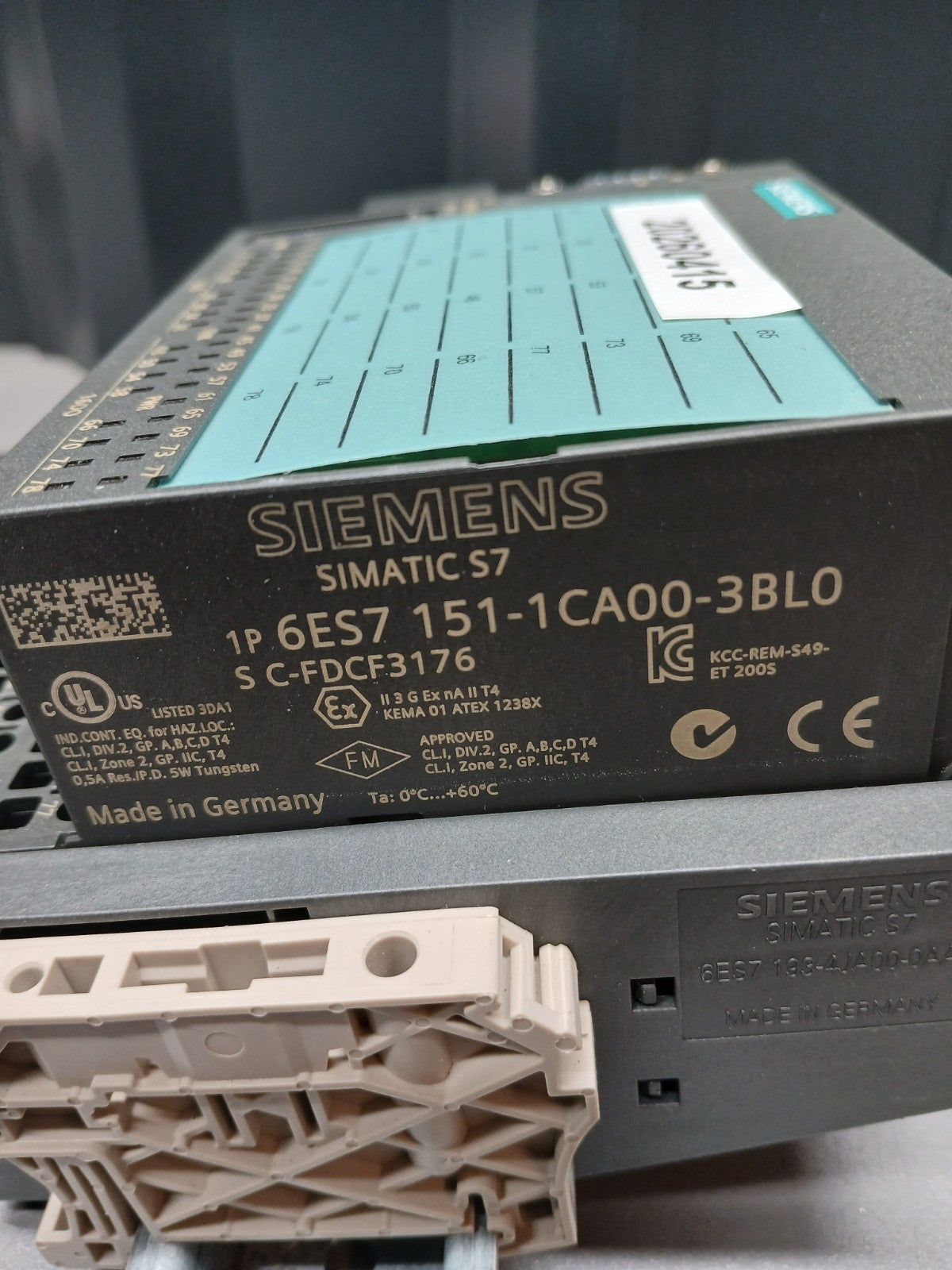 8622169