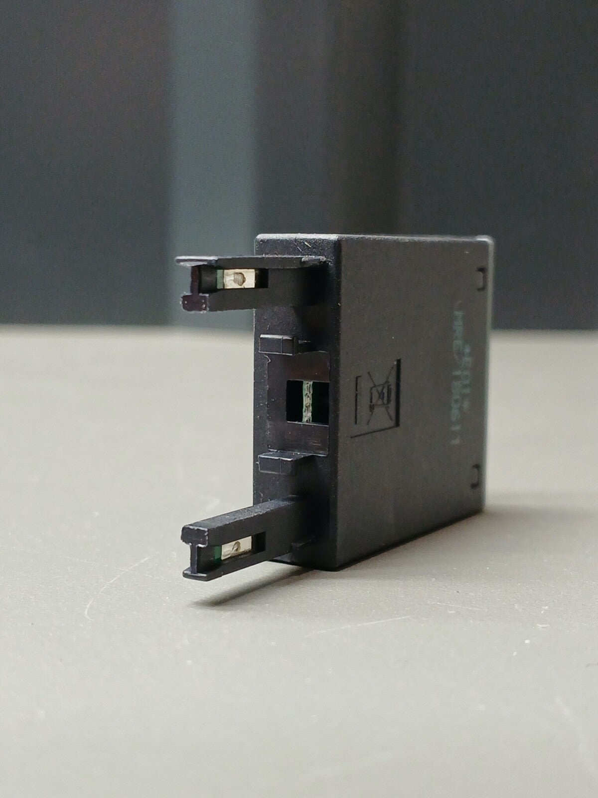 8245000