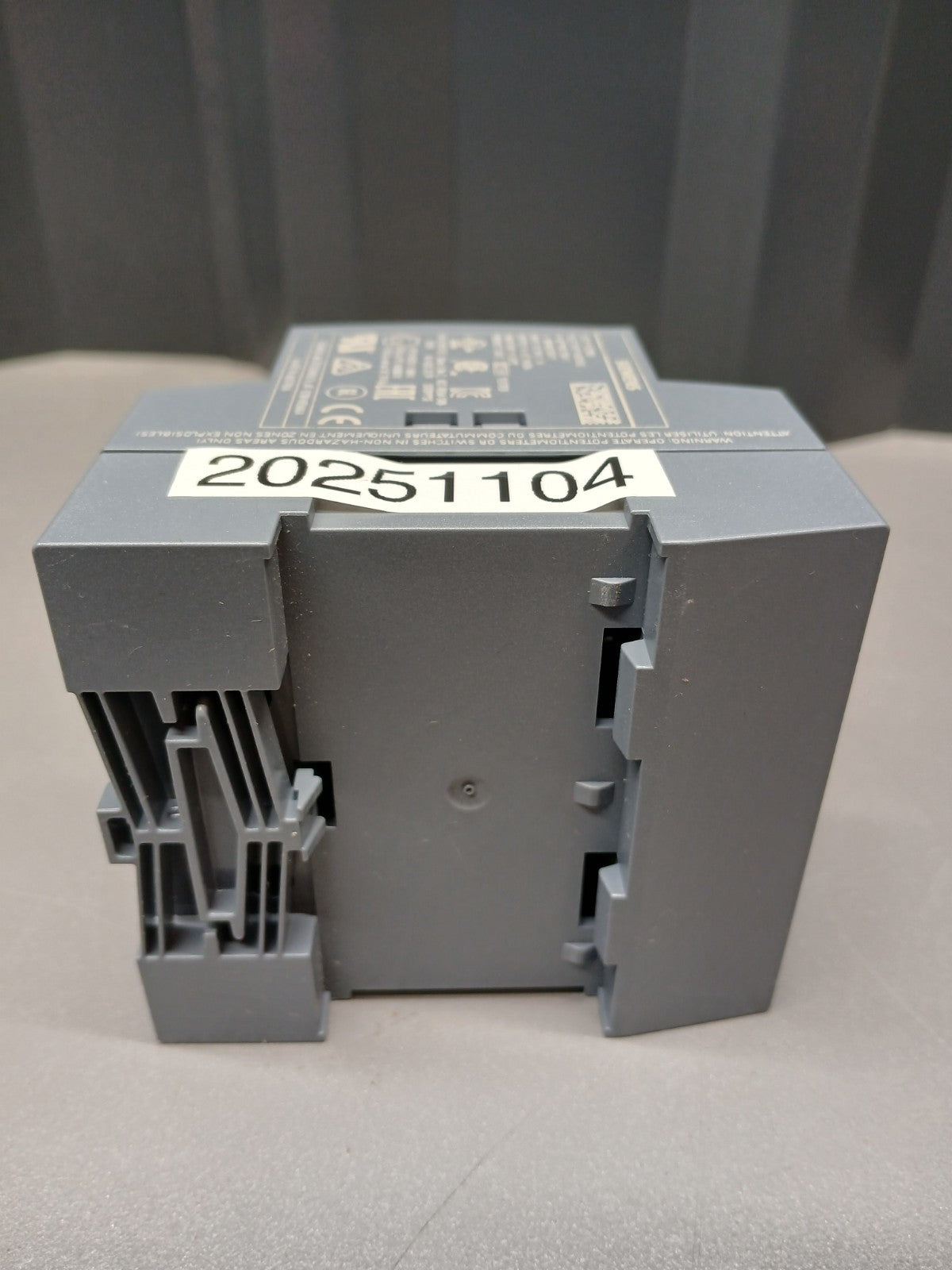 8603498